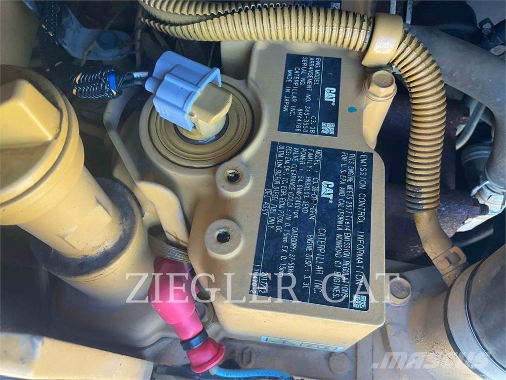 CAT 262D Šmykom riadené nakladače