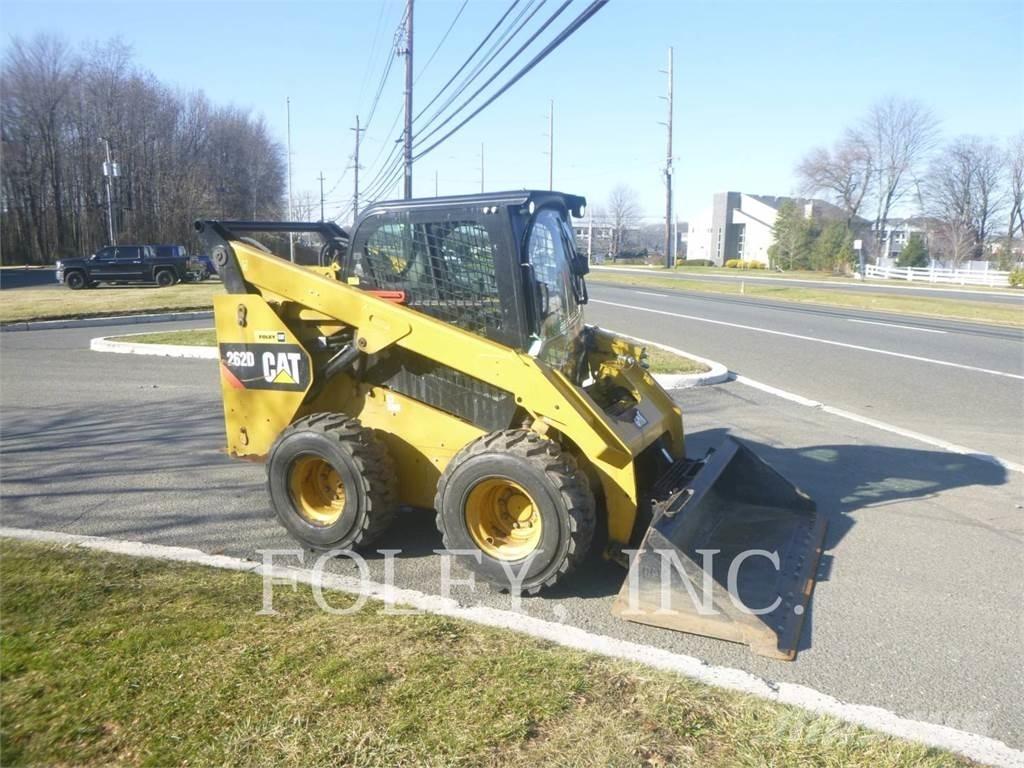 CAT 262D Šmykom riadené nakladače