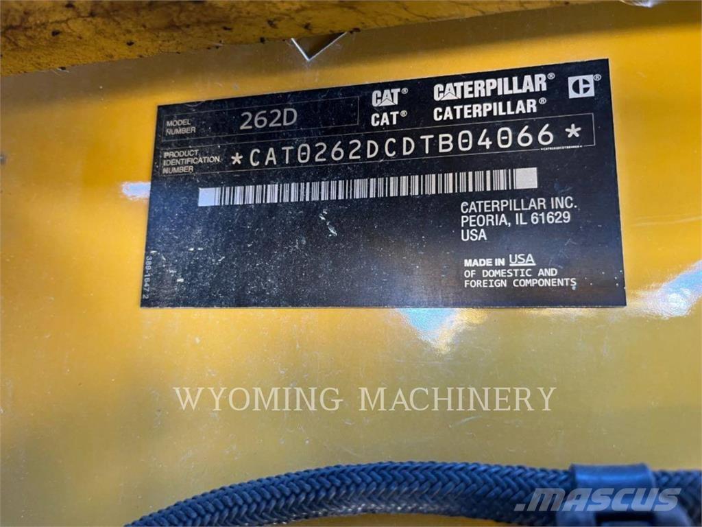CAT 262D Šmykom riadené nakladače