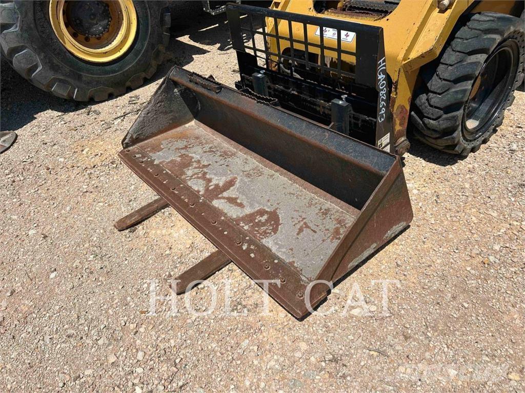 CAT 262D Šmykom riadené nakladače