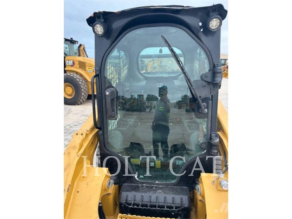 CAT 262D CAB Kolesové nakladače