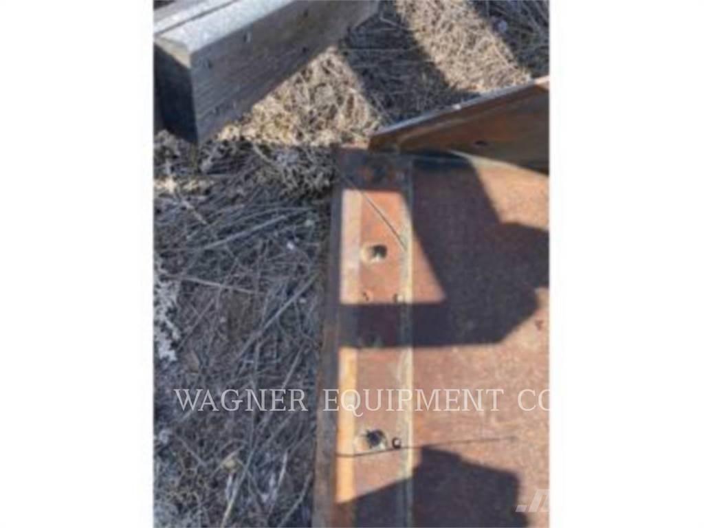 CAT 262D HF Šmykom riadené nakladače