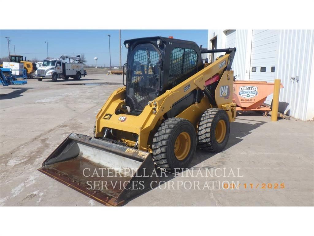 CAT 262D3 Šmykom riadené nakladače