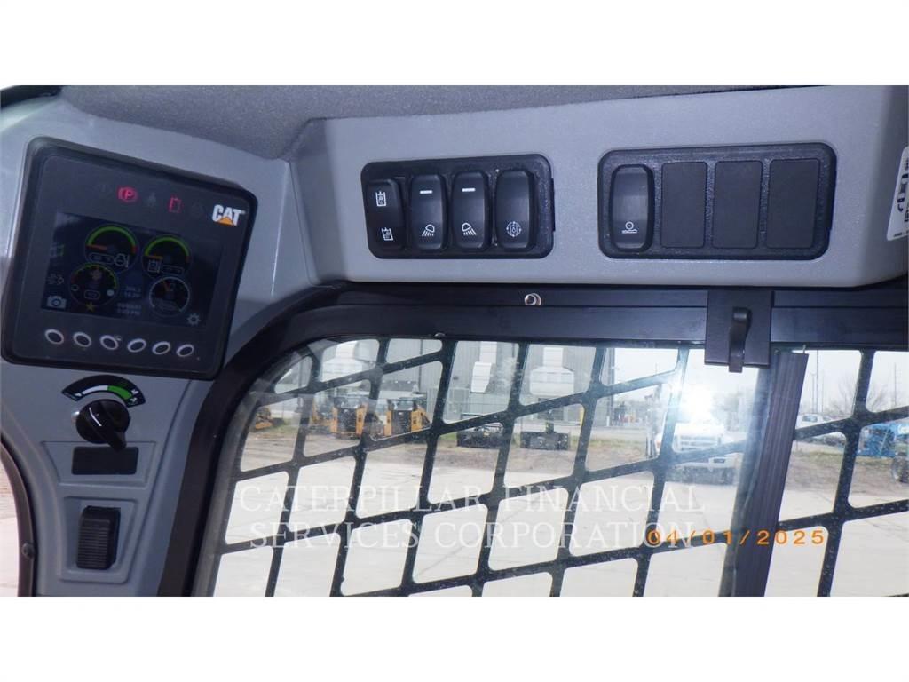 CAT 262D3 Šmykom riadené nakladače