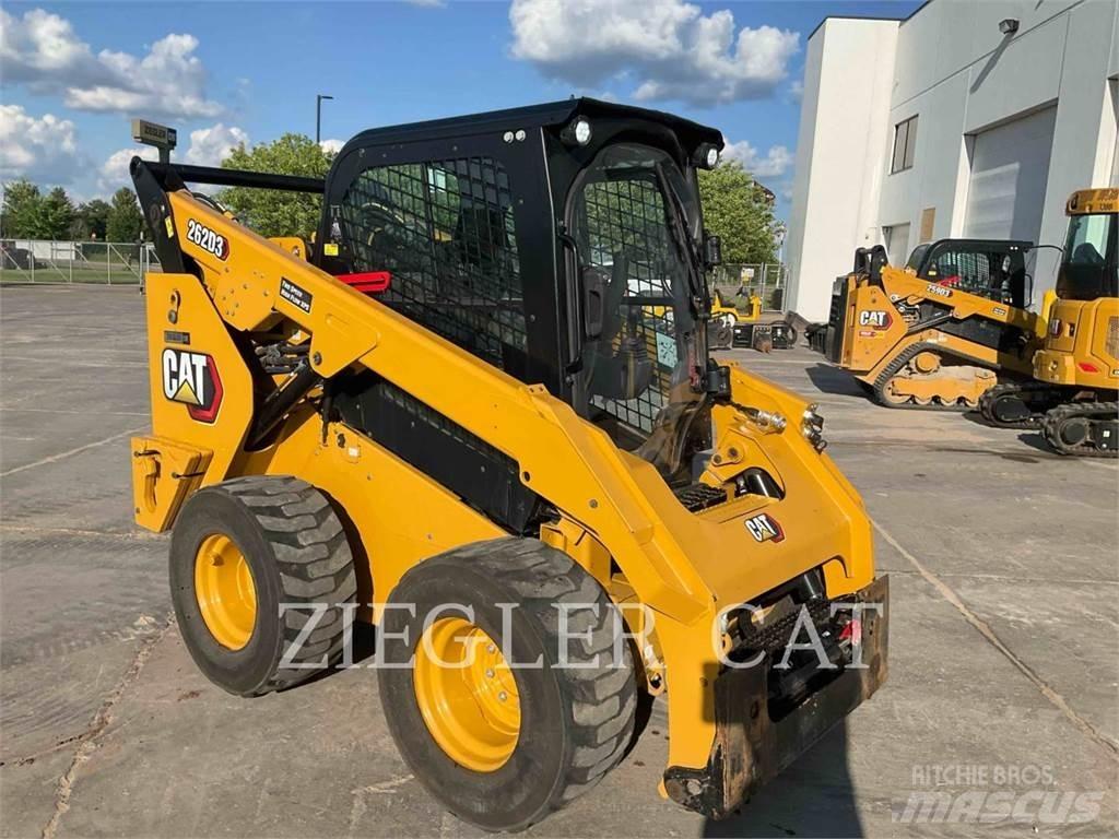 CAT 262D3 Šmykom riadené nakladače