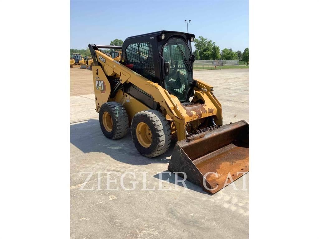 CAT 262D3 Šmykom riadené nakladače