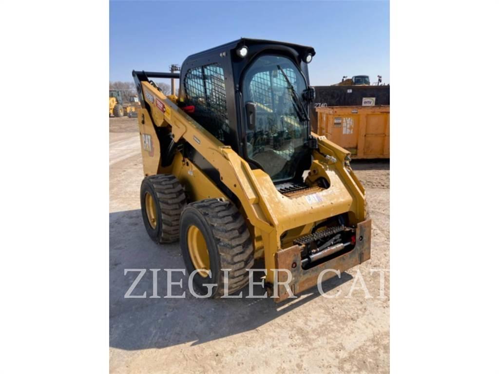 CAT 262D3 Šmykom riadené nakladače