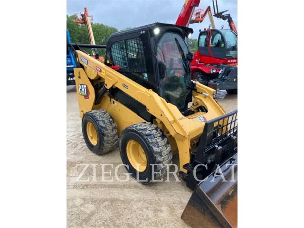 CAT 262D3 Šmykom riadené nakladače
