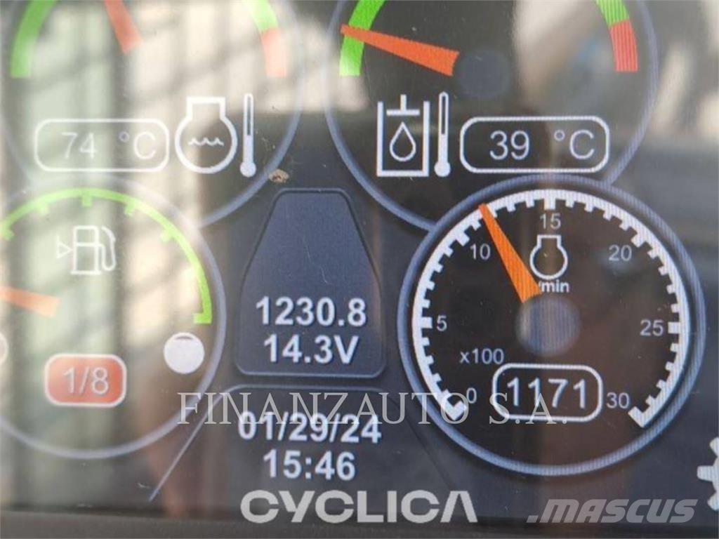 CAT 262D3 Šmykom riadené nakladače