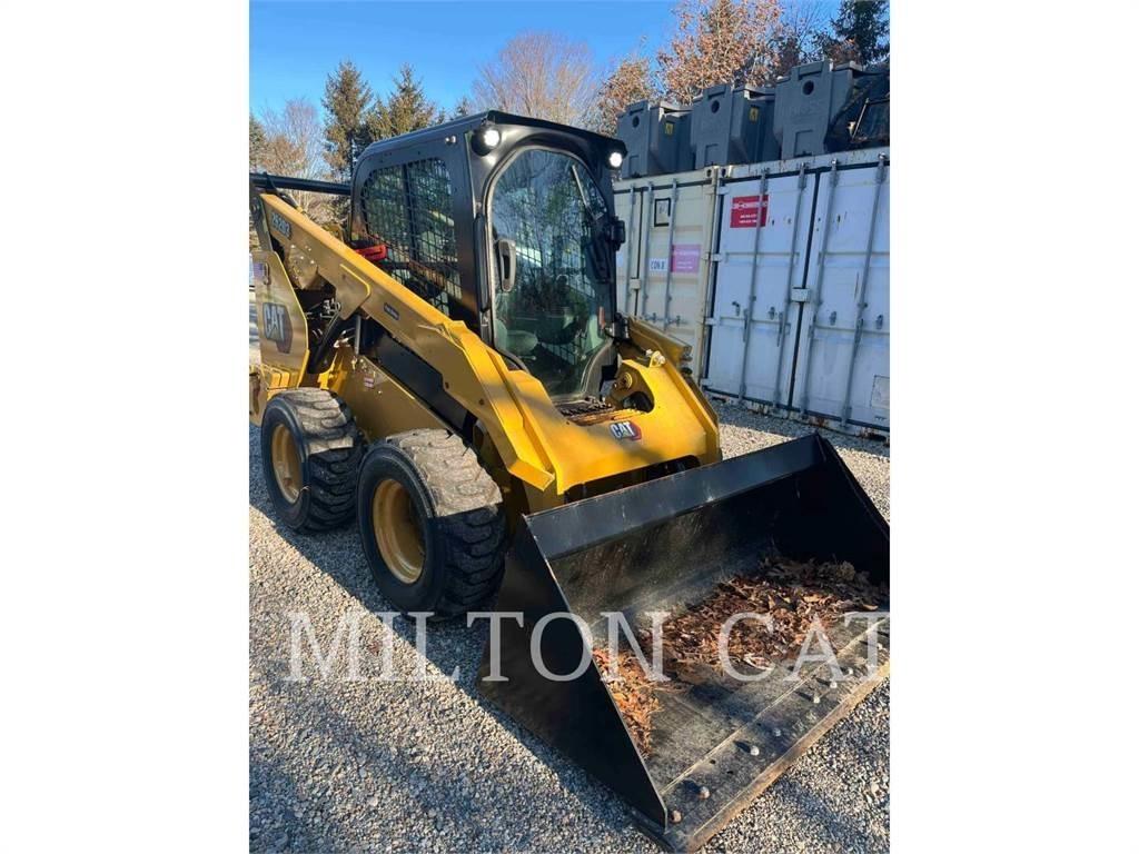 CAT 262D3 Šmykom riadené nakladače