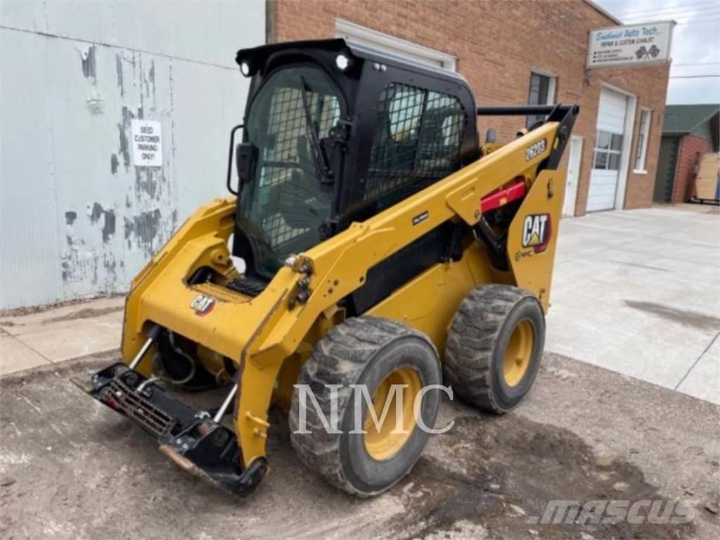 CAT 262D3 Šmykom riadené nakladače