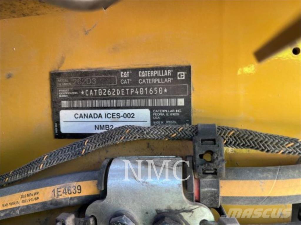 CAT 262D3 Šmykom riadené nakladače