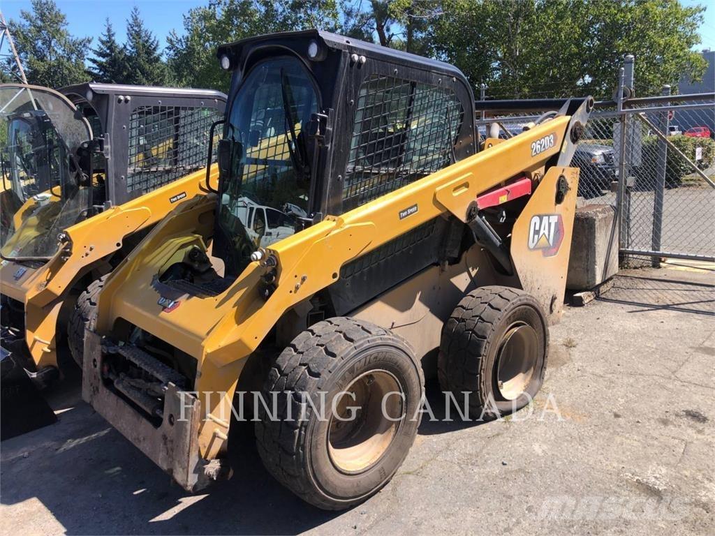 CAT 262D3 Šmykom riadené nakladače