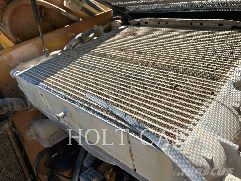 CAT 262D3 Šmykom riadené nakladače