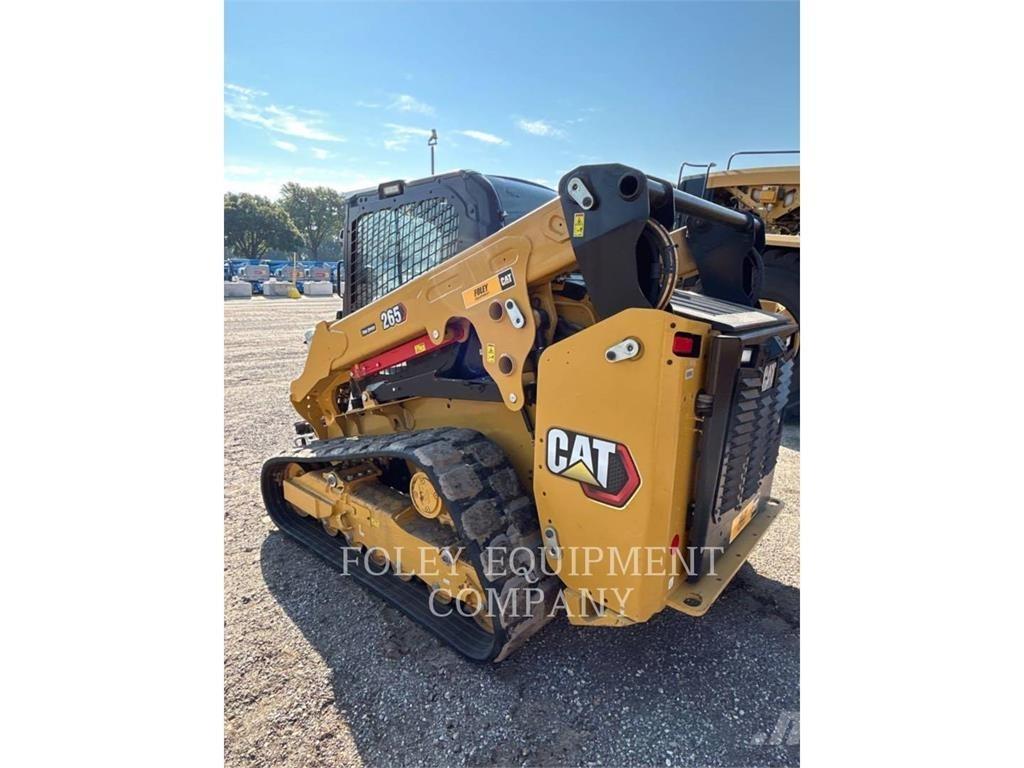 CAT 26505SC Šmykom riadené nakladače