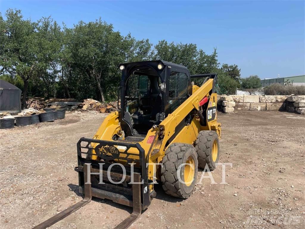 CAT 272D Šmykom riadené nakladače