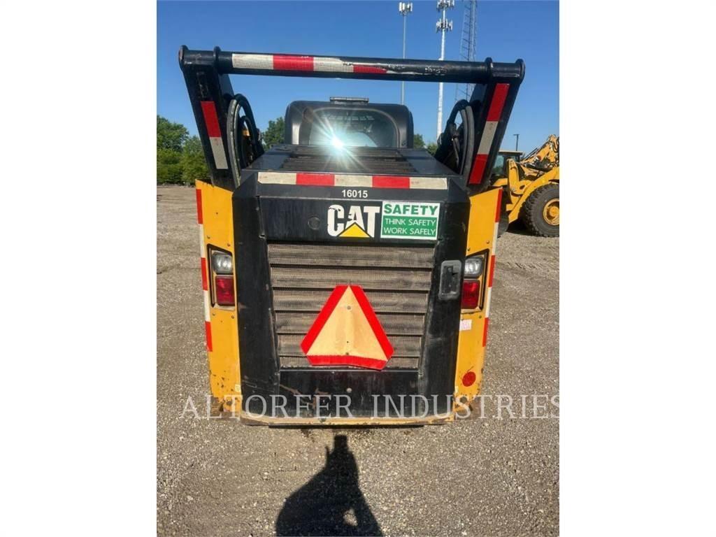 CAT 272D2 Šmykom riadené nakladače