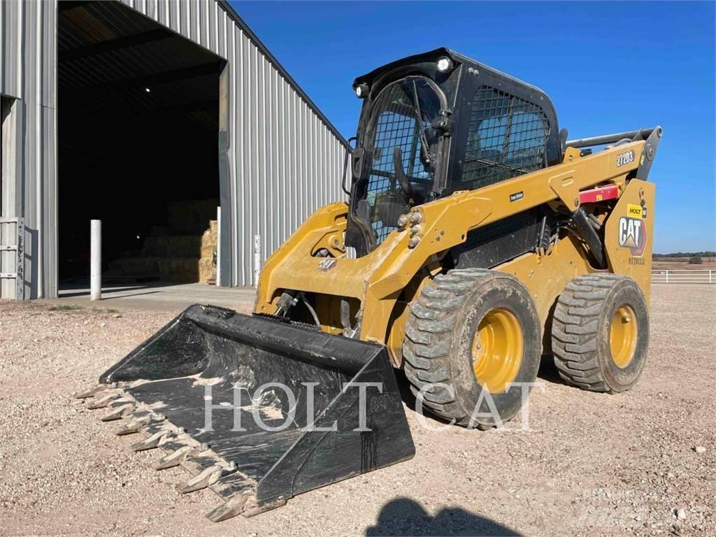 CAT 272D3 Šmykom riadené nakladače