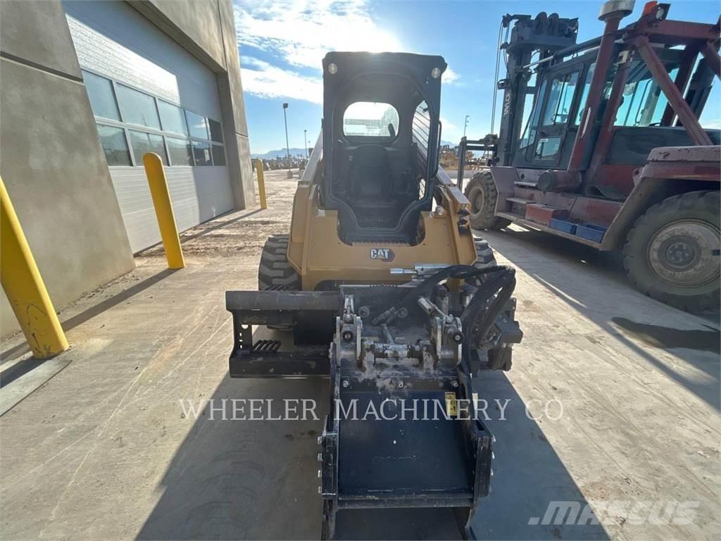 CAT 272D3 C1H2 Šmykom riadené nakladače