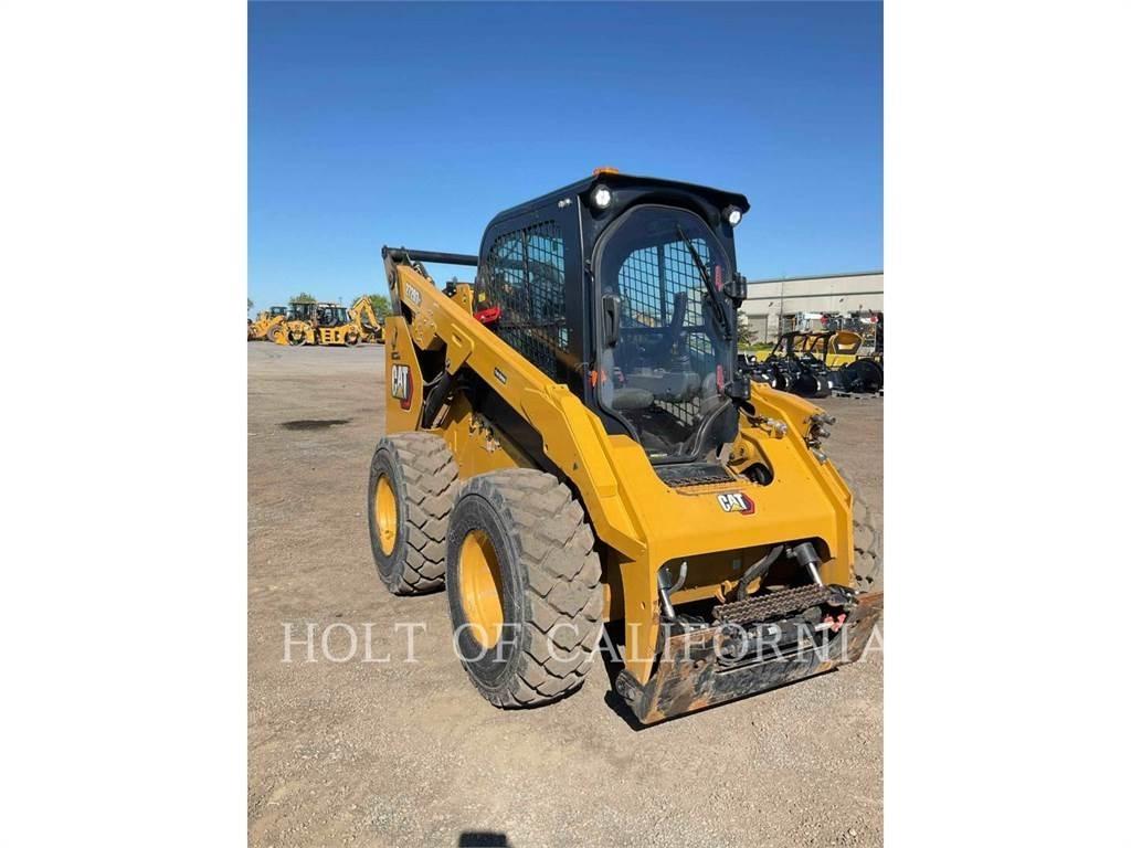 CAT 272D3XE Šmykom riadené nakladače