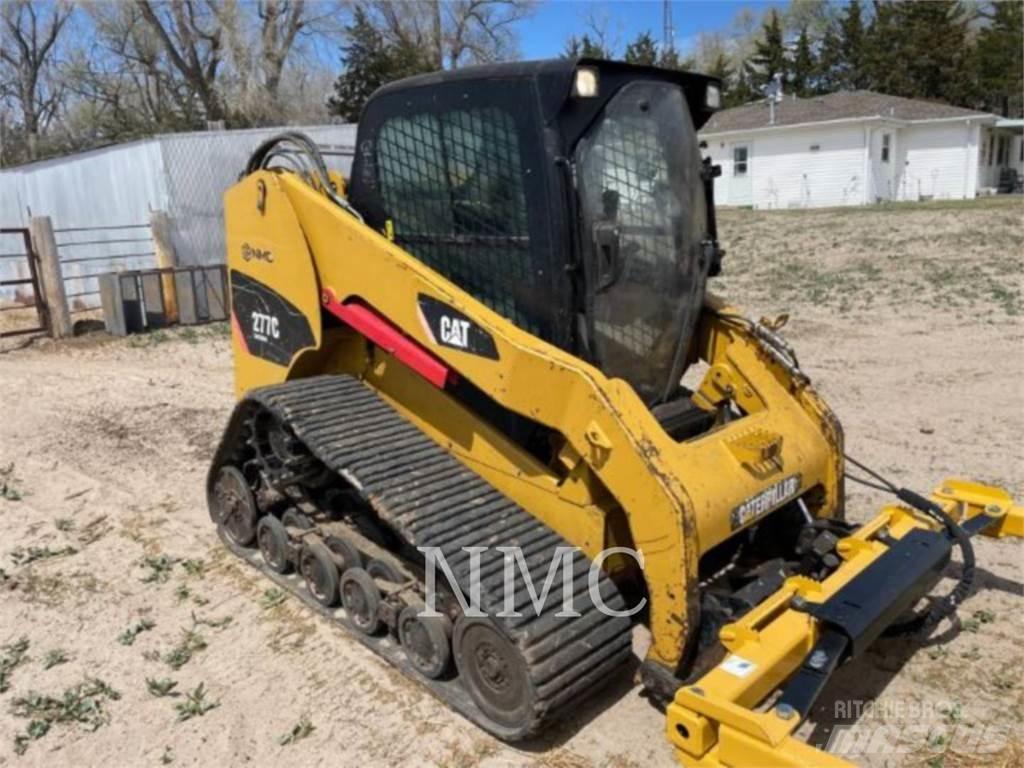 CAT 277C Šmykom riadené nakladače