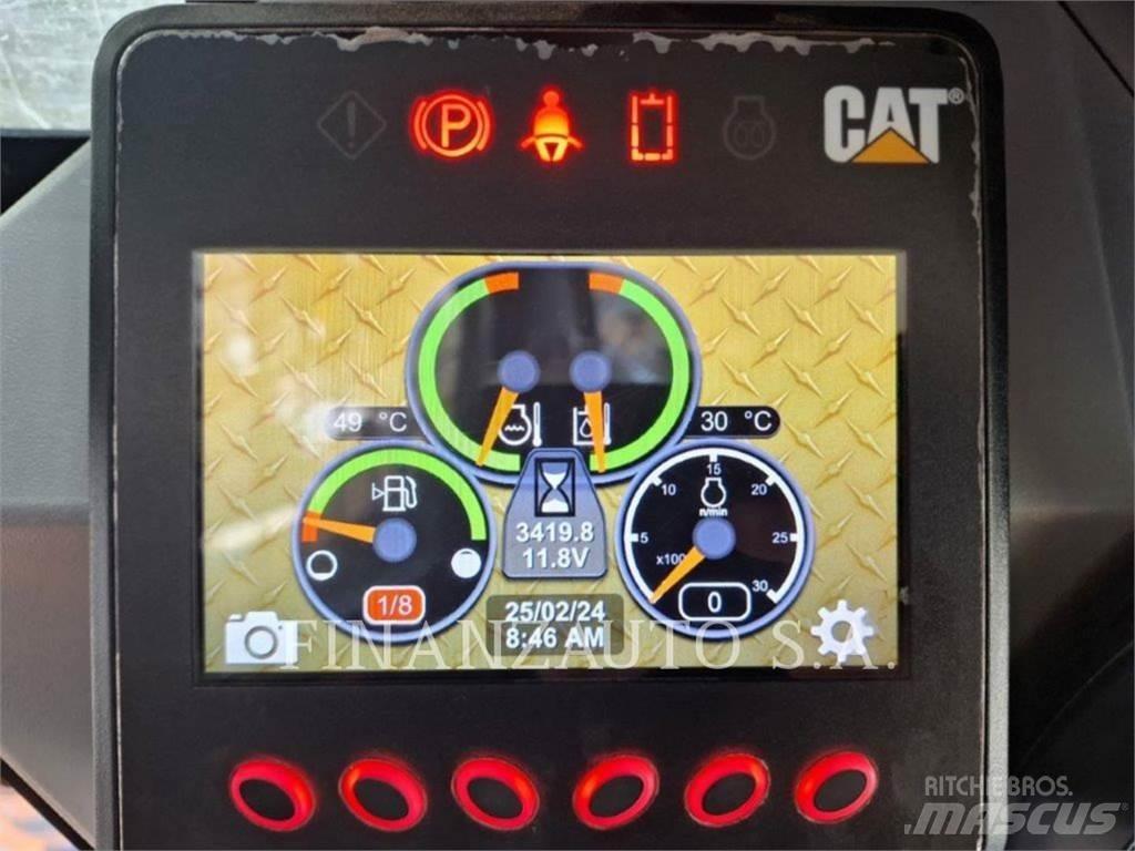 CAT 279D Šmykom riadené nakladače