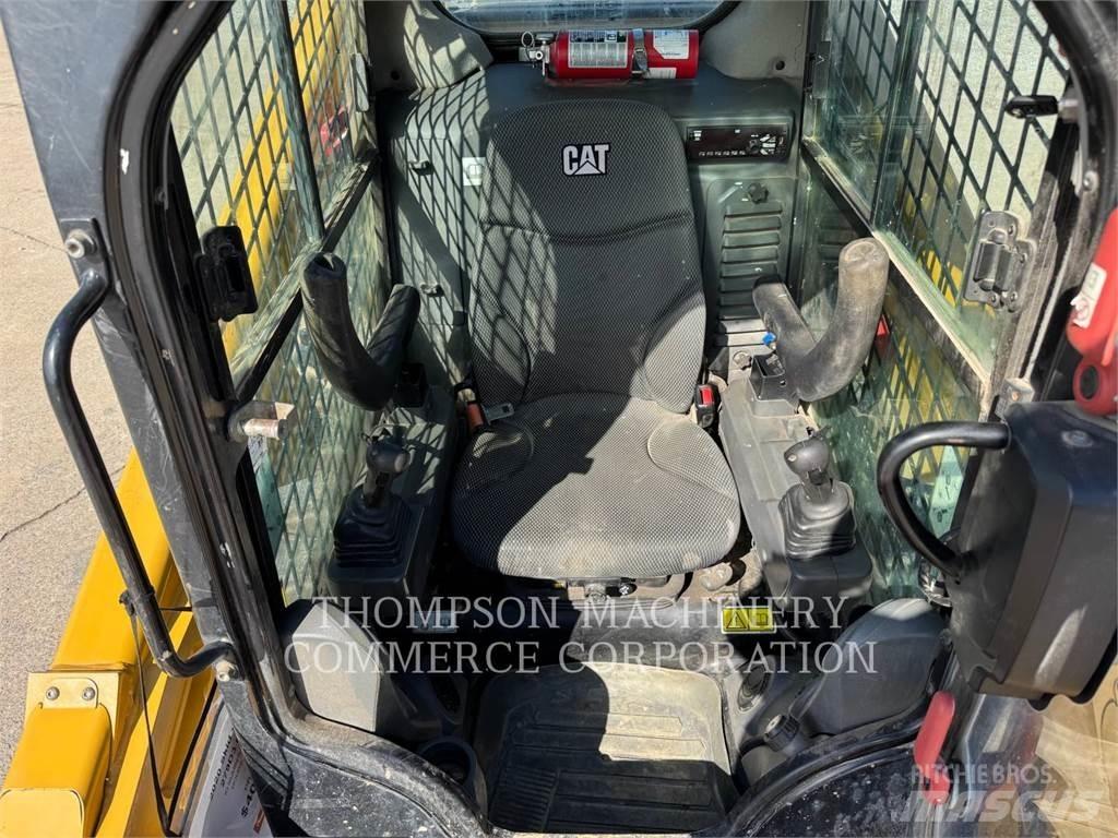 CAT 279D3 Šmykom riadené nakladače