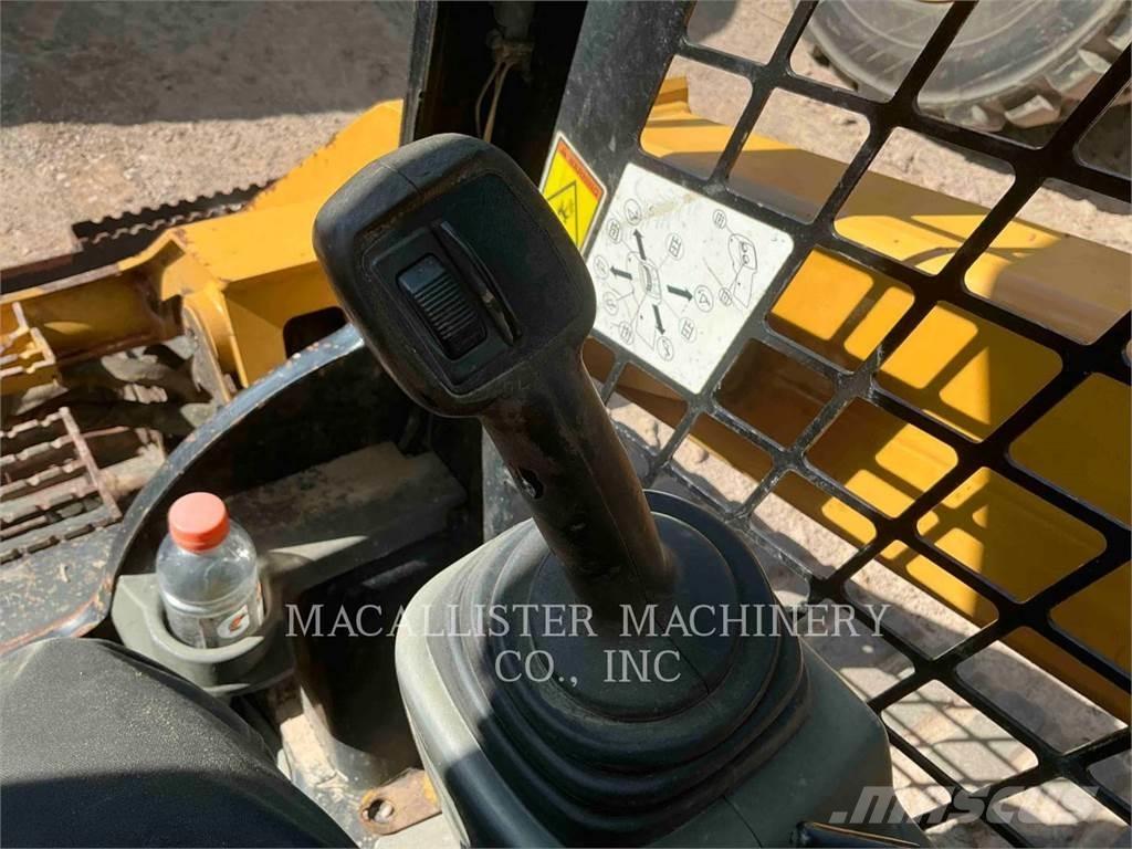 CAT 289D Pásové nakladače