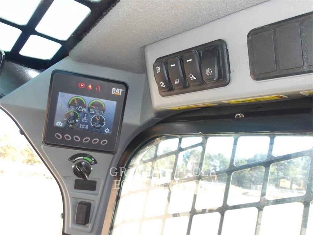 CAT 289D3 Pásové nakladače