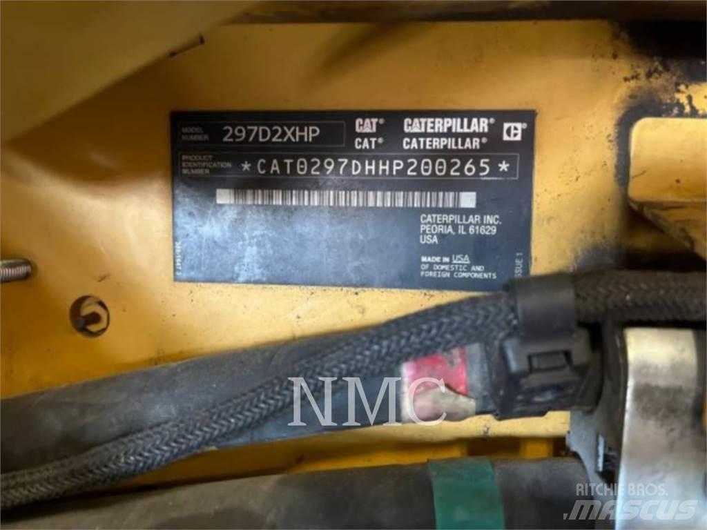 CAT 297D2 XHP Šmykom riadené nakladače