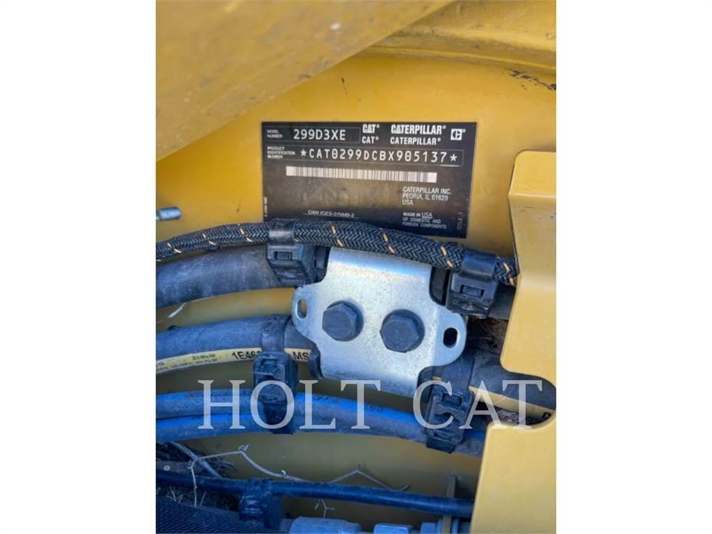 CAT 299D XHP Šmykom riadené nakladače