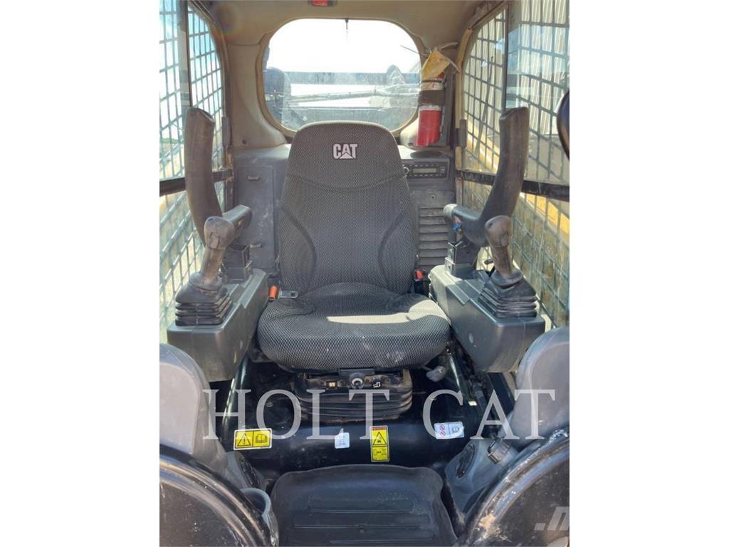 CAT 299D XHP Šmykom riadené nakladače