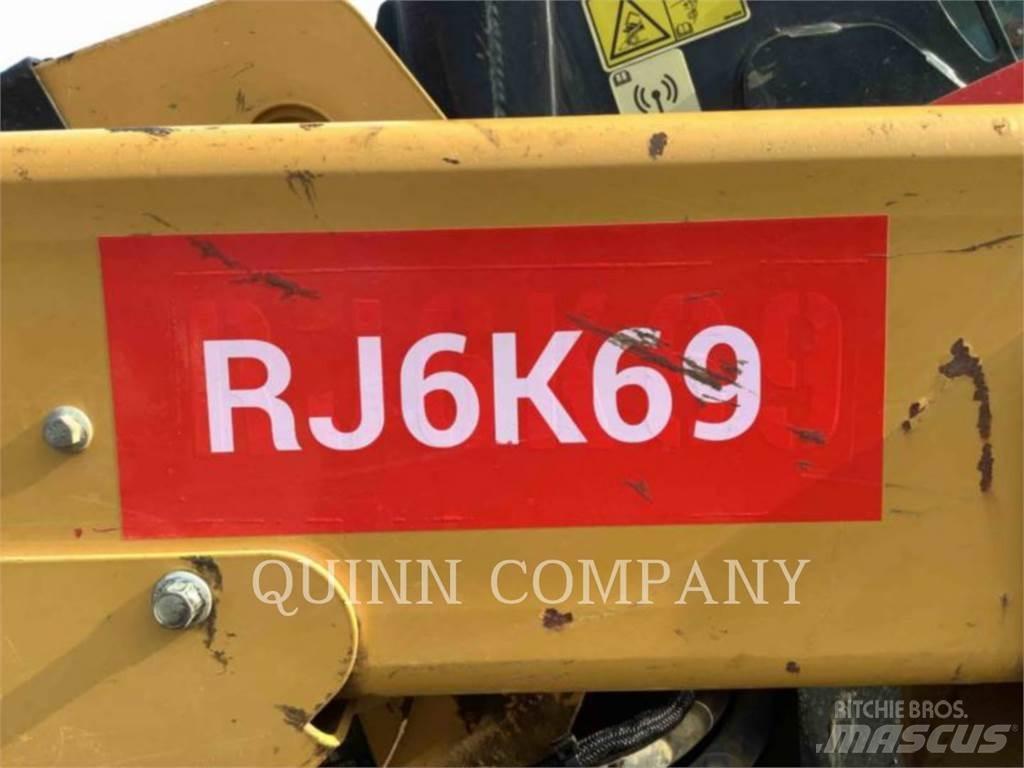CAT 299D2 Šmykom riadené nakladače