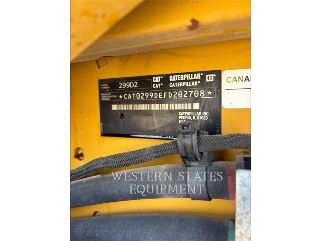 CAT 299D2 Šmykom riadené nakladače