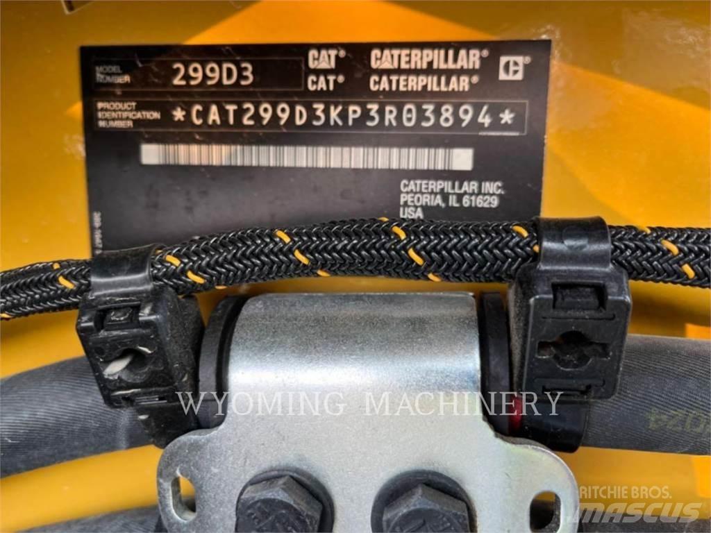 CAT 299D3 Šmykom riadené nakladače