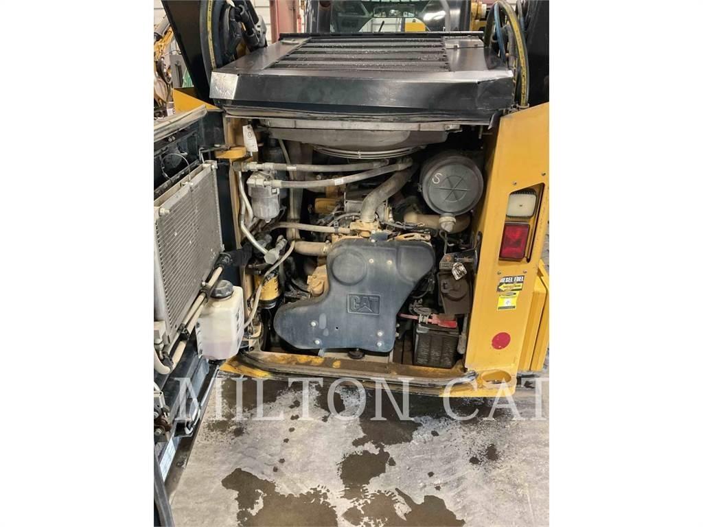 CAT 299D3 XHP Šmykom riadené nakladače