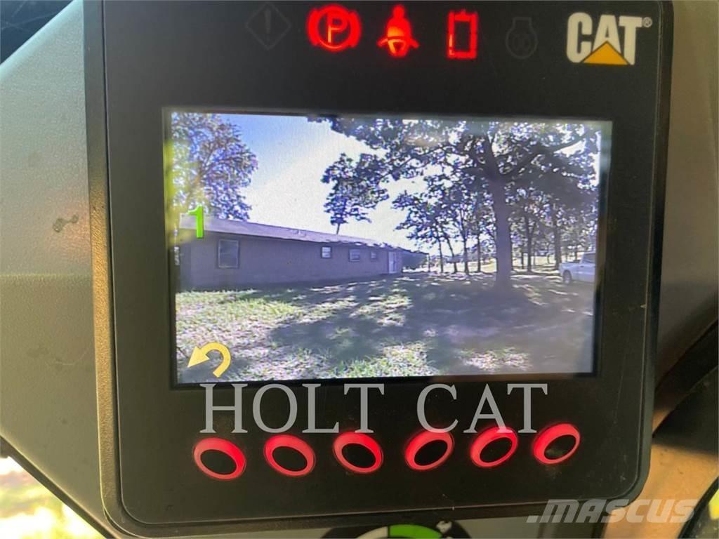 CAT 299D3XE Pásové nakladače
