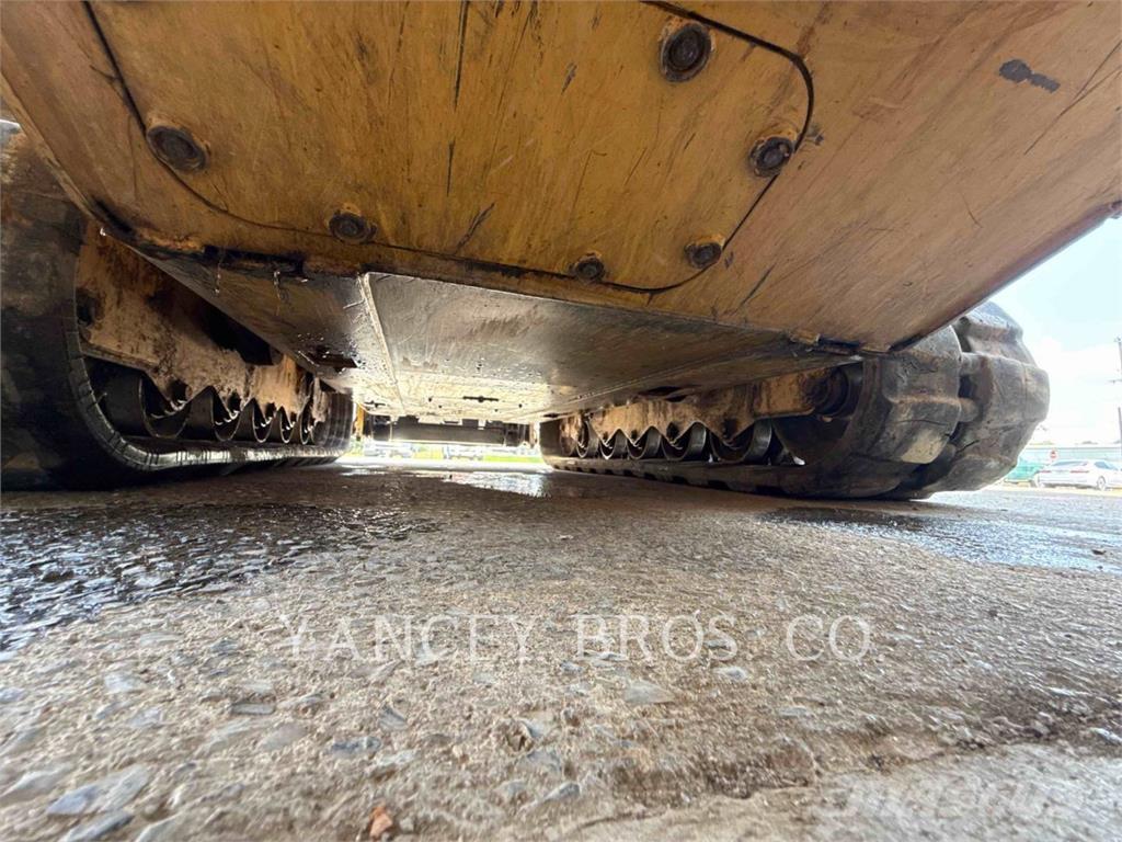 CAT 299D3XE Pásové dozéry