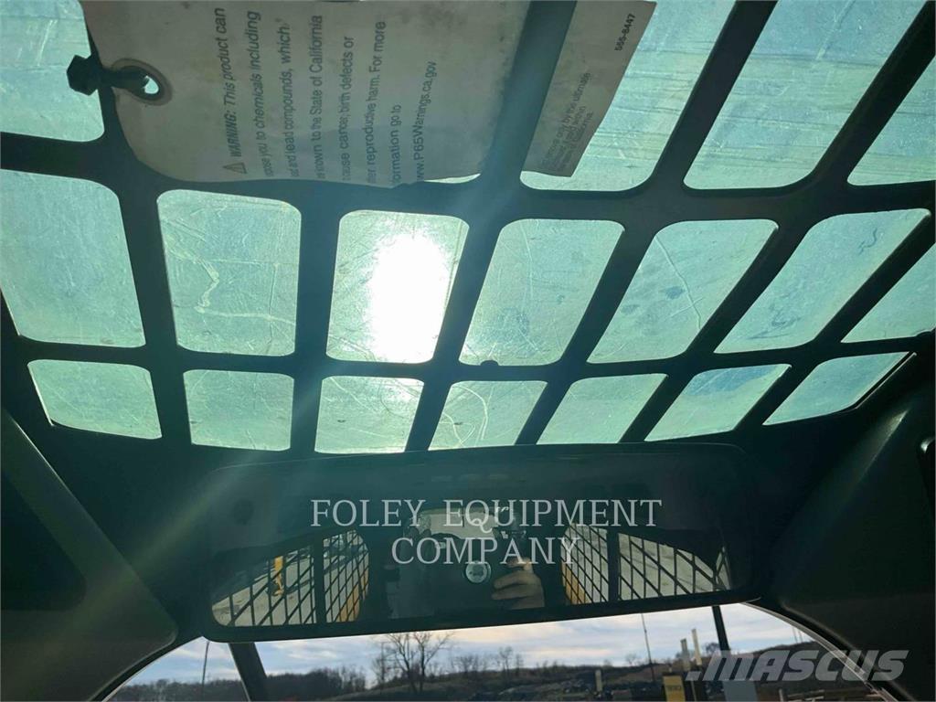 CAT 299D3XE2C Šmykom riadené nakladače