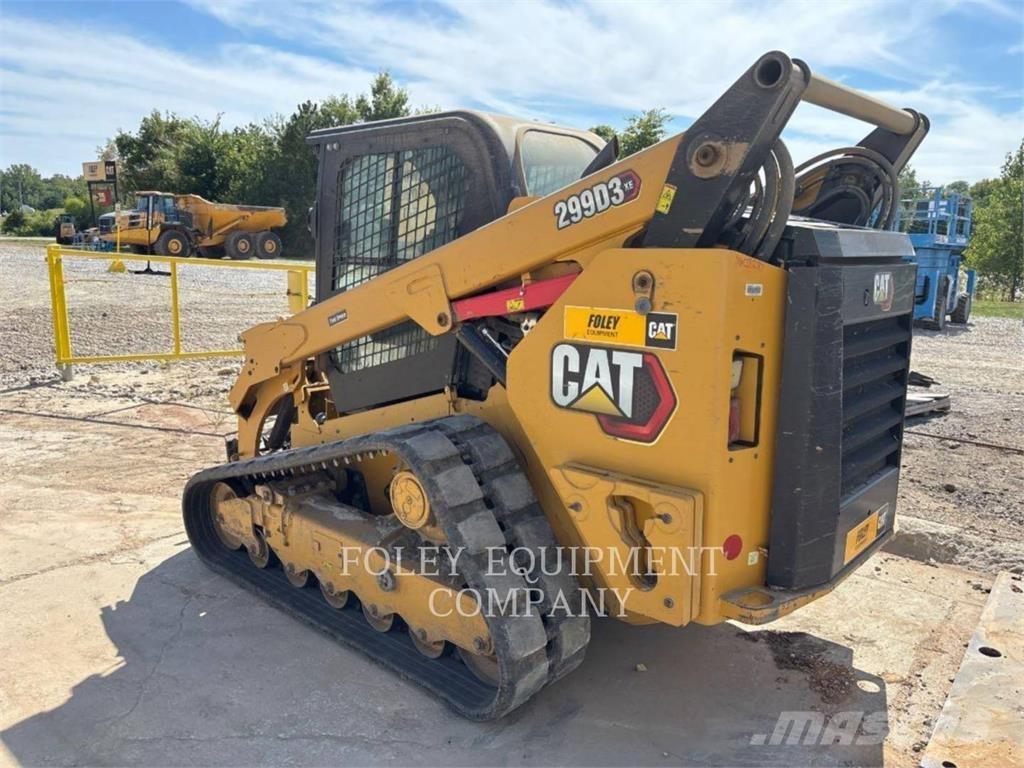 CAT 299D3XE2C Šmykom riadené nakladače