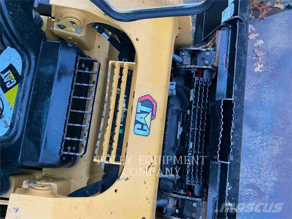 CAT 299D3XPS2C Šmykom riadené nakladače