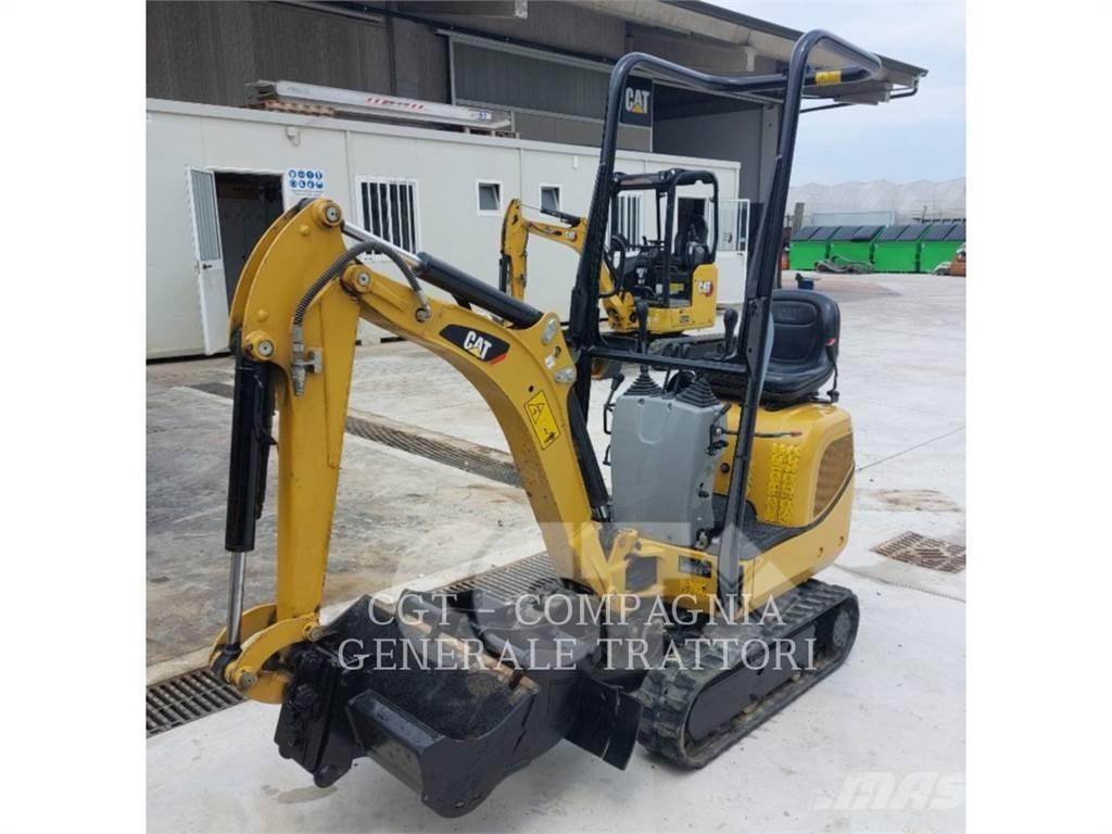 CAT 300.9D Pásové rýpadlá