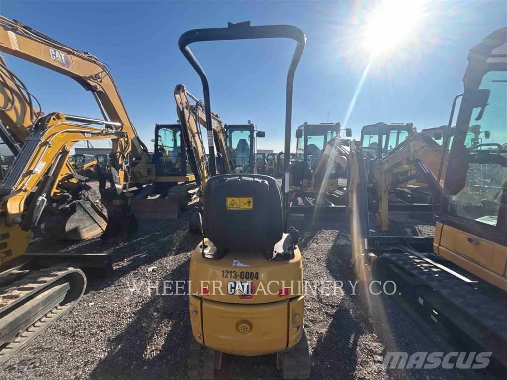 CAT 300.9D Pásové rýpadlá