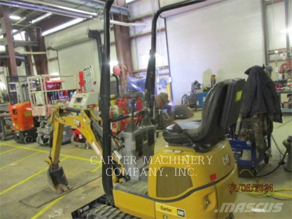 CAT 300.9D Pásové rýpadlá