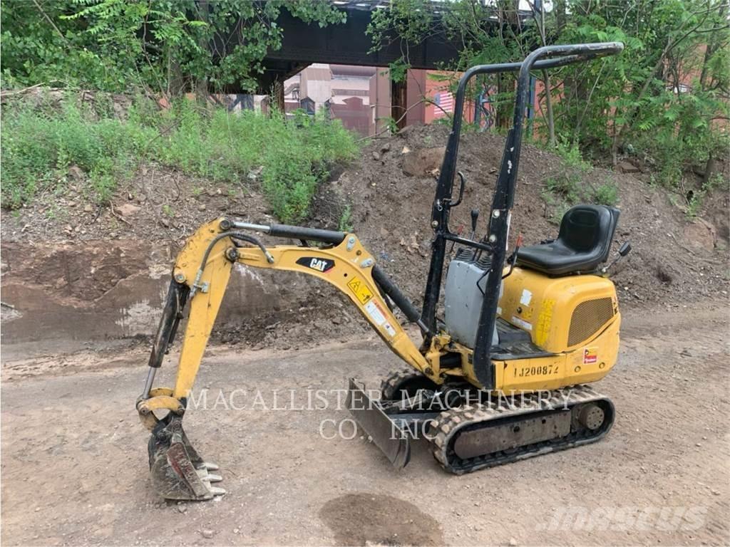CAT 300.9D Pásové rýpadlá