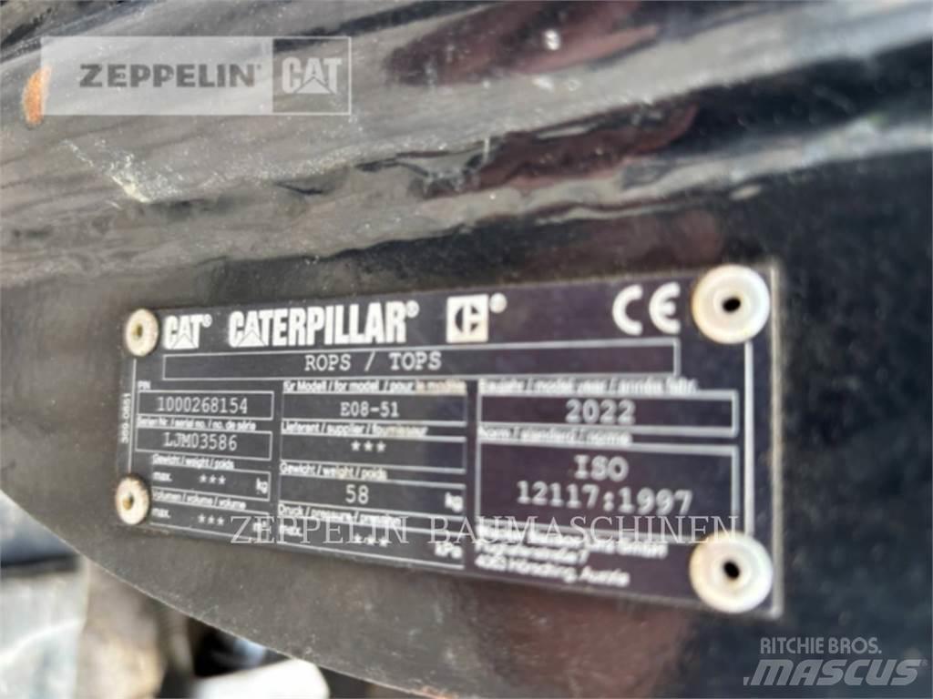 CAT 300.9D Pásové rýpadlá