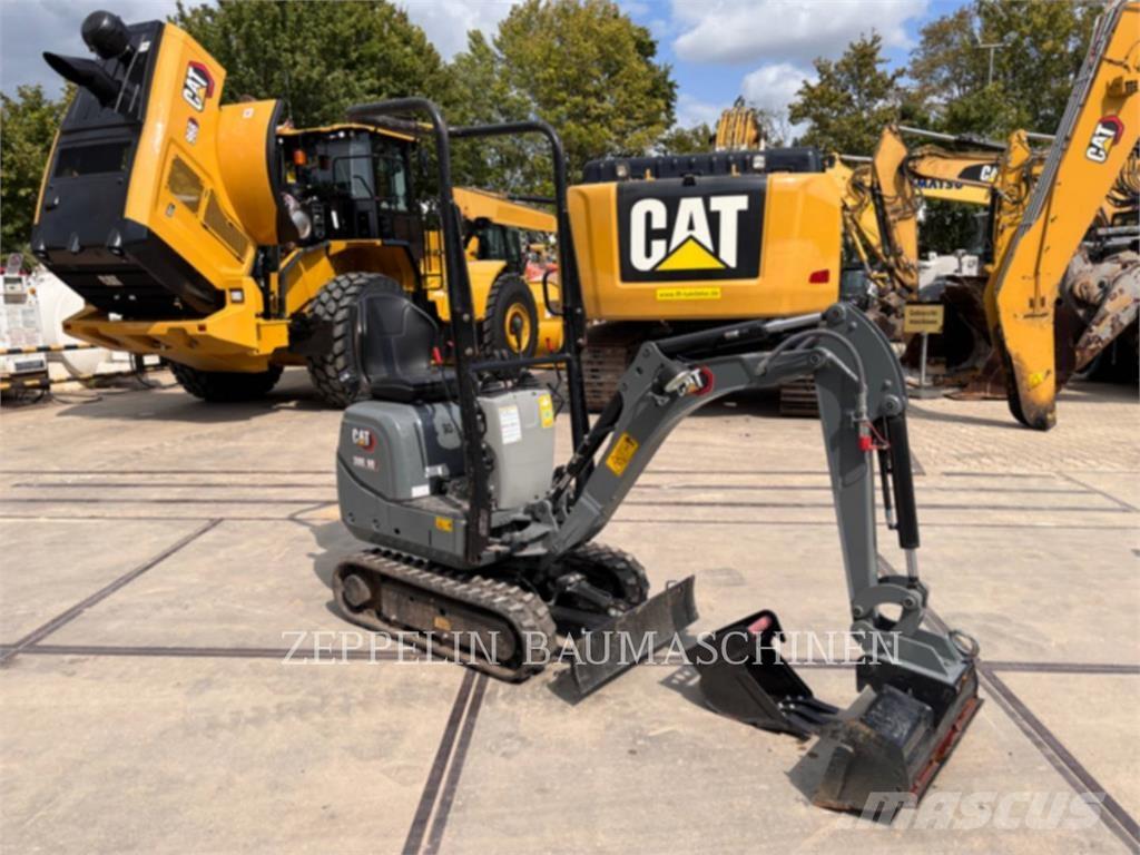 CAT 300.9D Pásové rýpadlá