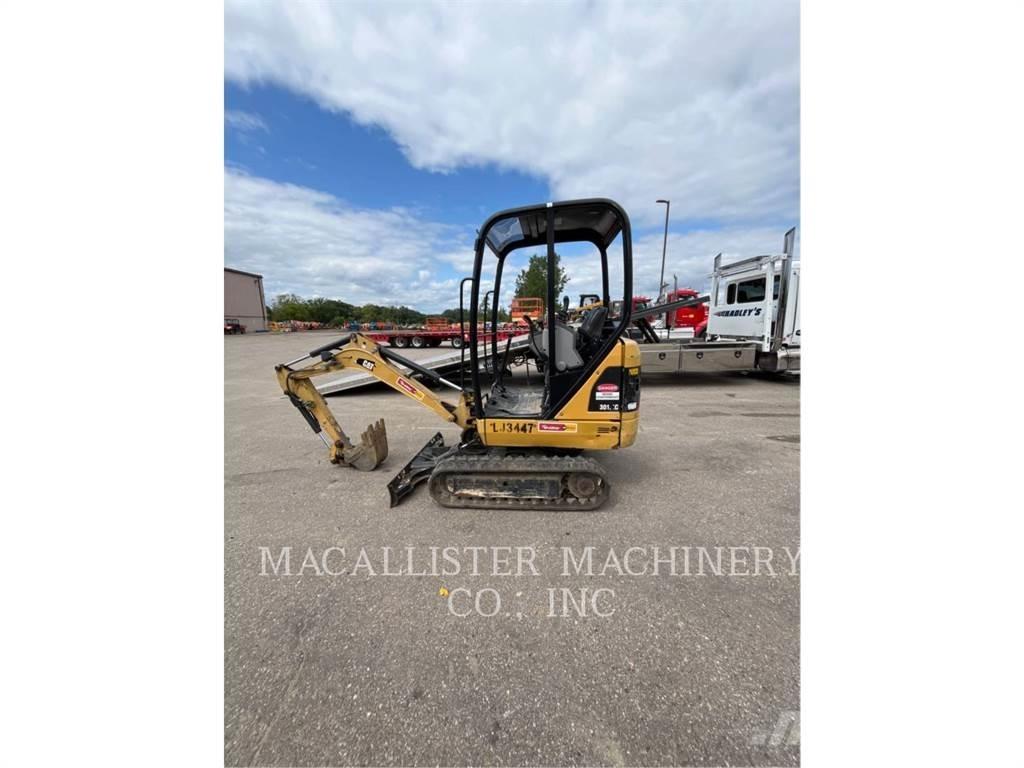 CAT 301.4C Pásové rýpadlá