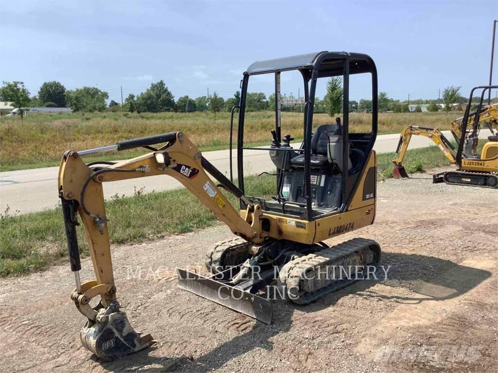CAT 301.4C Pásové rýpadlá