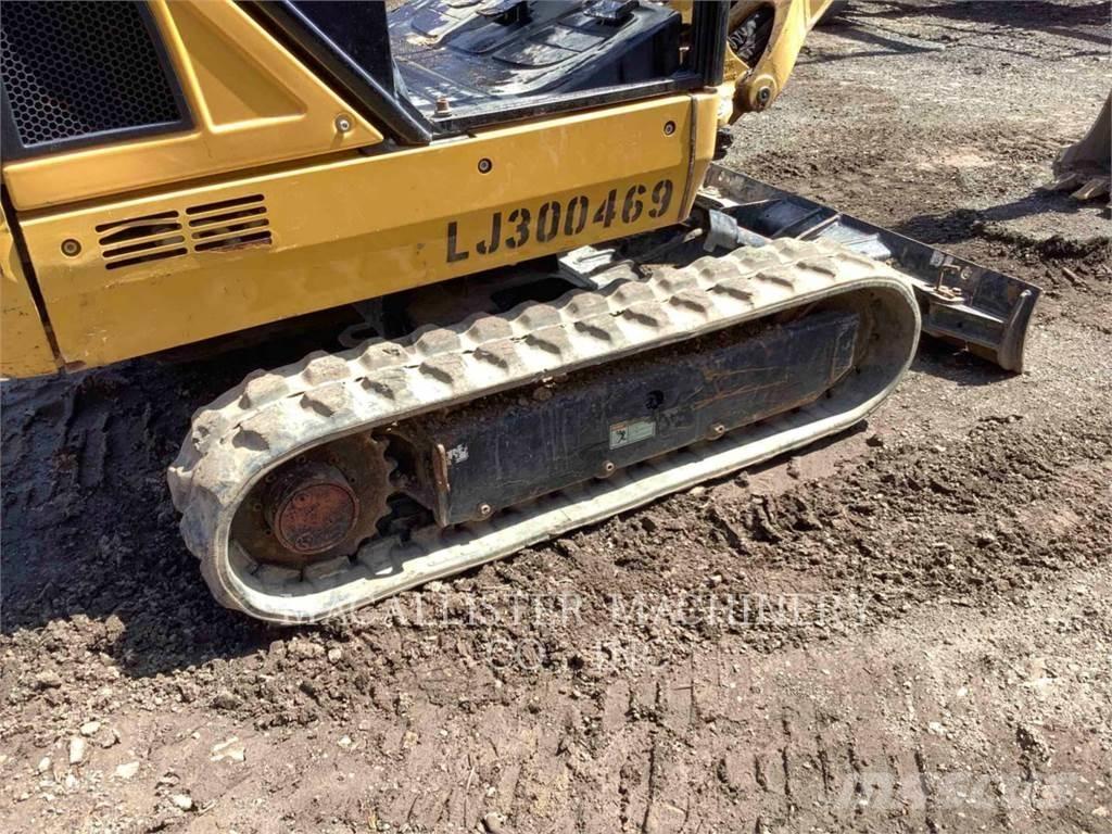 CAT 301.4C Pásové rýpadlá